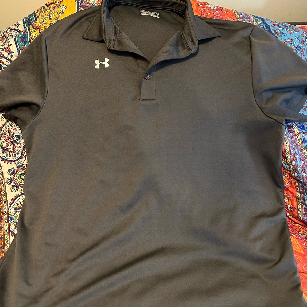 Under Armor men’s shirt, size large, grayish black